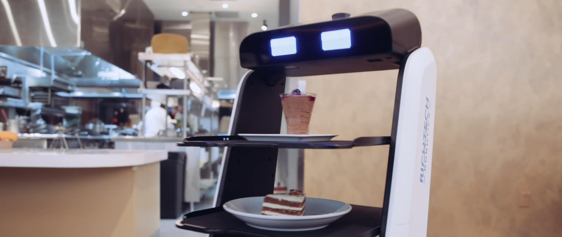 Richtech-Robotics-Matradee