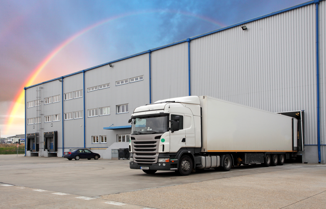semi-truck-lorry-warehouse