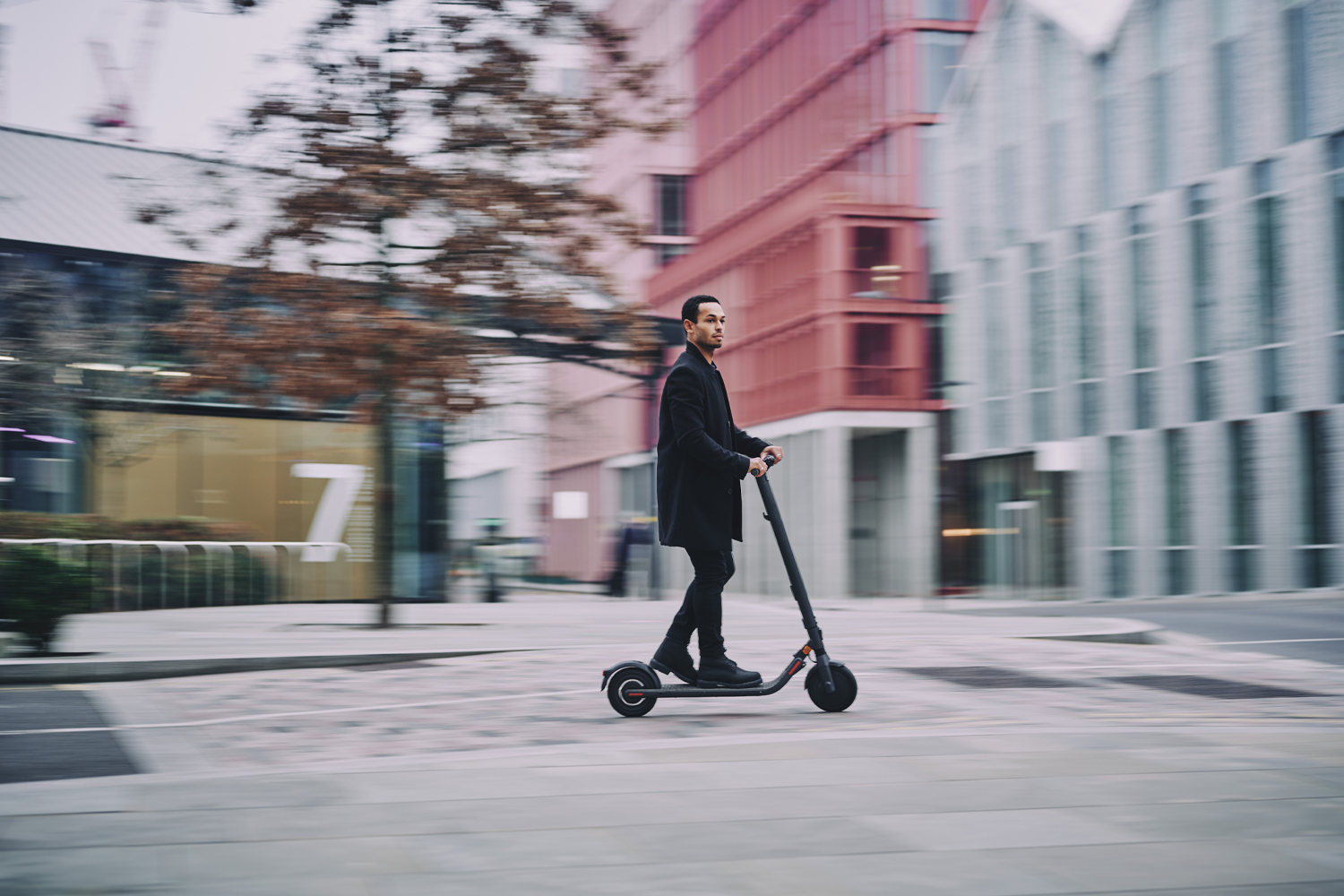 Smart-Micro-Mobility-Escooter-Scooter-Urban