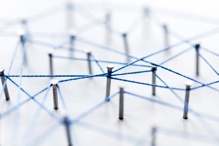 What’s in a name? We explain the Knowledge Graph