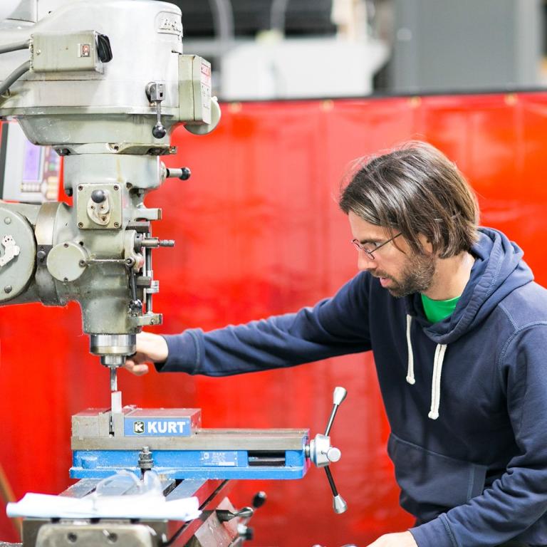 We are HERE: crafting the hardware for mapping cars