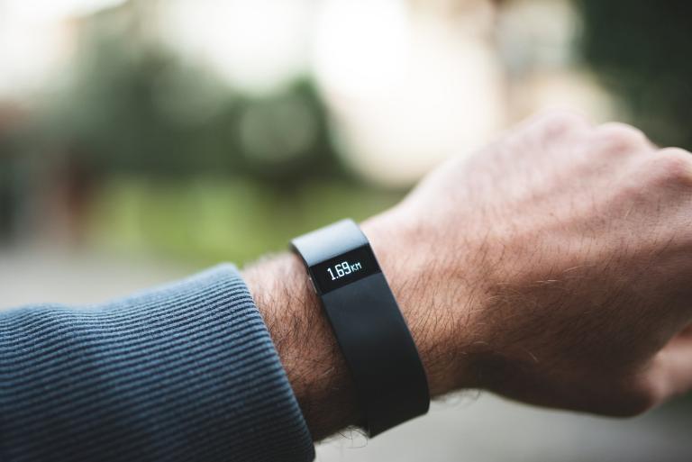 Why COVID tracking apps should be more like your FitBit