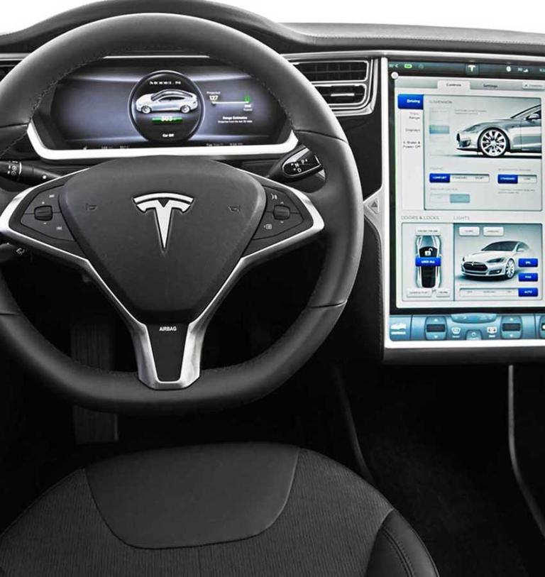 HERE and connected cars in 2014: the path to CES