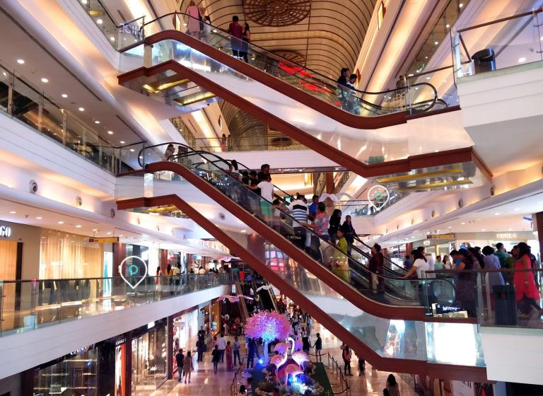 Optimizing advertising with the precise consumer journey through space