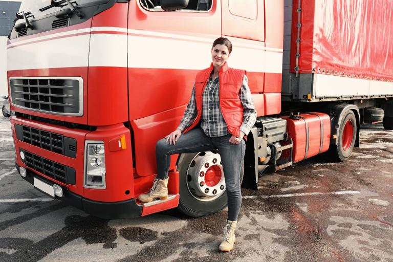 How to hire millennial truckers: a fleet manager's guide
