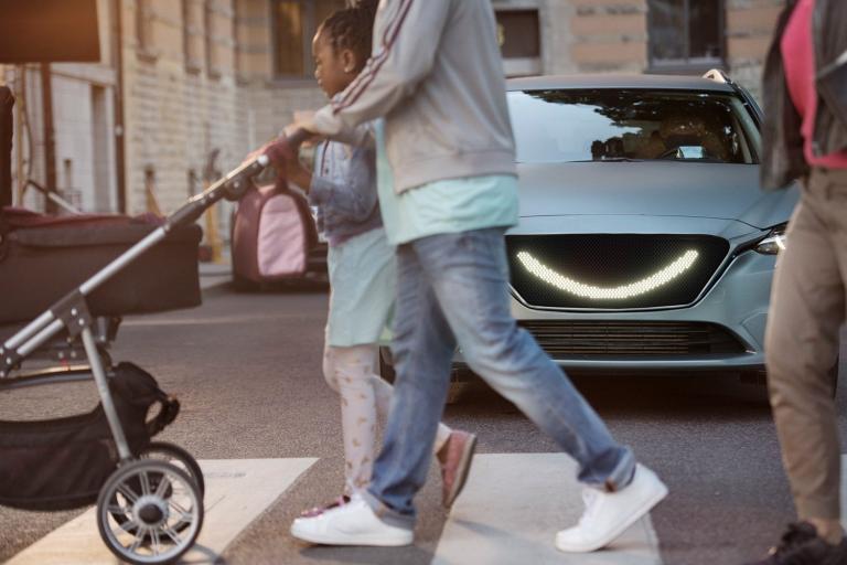 Building trust in autonomous vehicles with the Smiling Car
