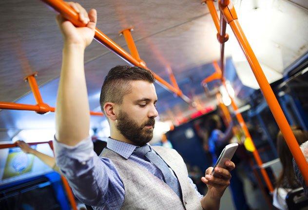 Using HERE for Android to get around with transit and on foot