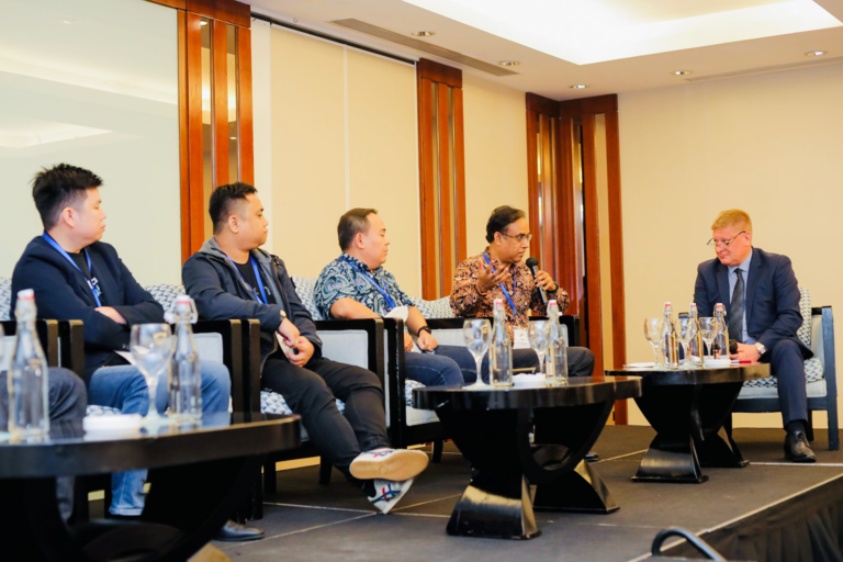 Together with EU-ASEAN Business Council and EuroCham Indonesia we hosted over 60 customers and met with a number of key partners to discuss the optimization of customer experience with location intelligence.