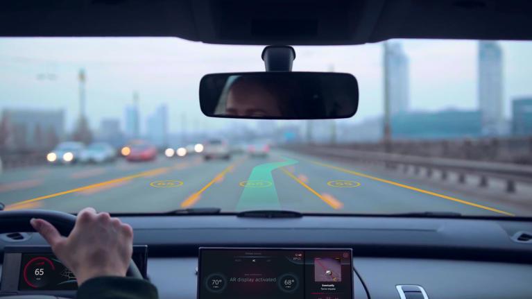Augmented reality lanes on road