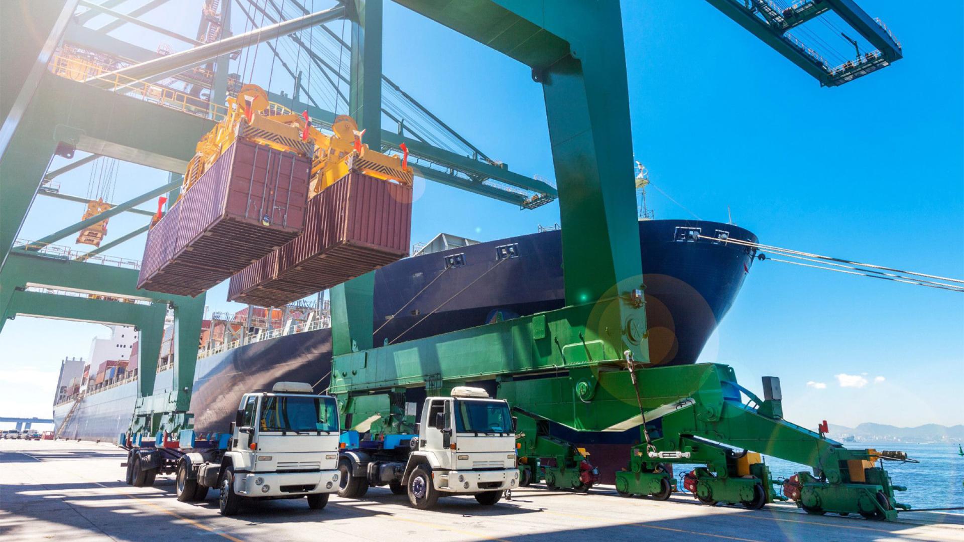 cargo loaded from ship